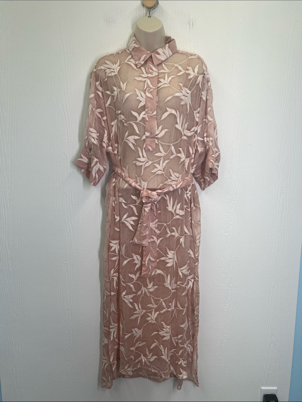 Zara - Floral Sheer Embroidered Light Pink Half Button Midi Dress Size Medium - Picture 2 of 10